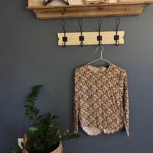 Women’s floral button-back blouse - size 2